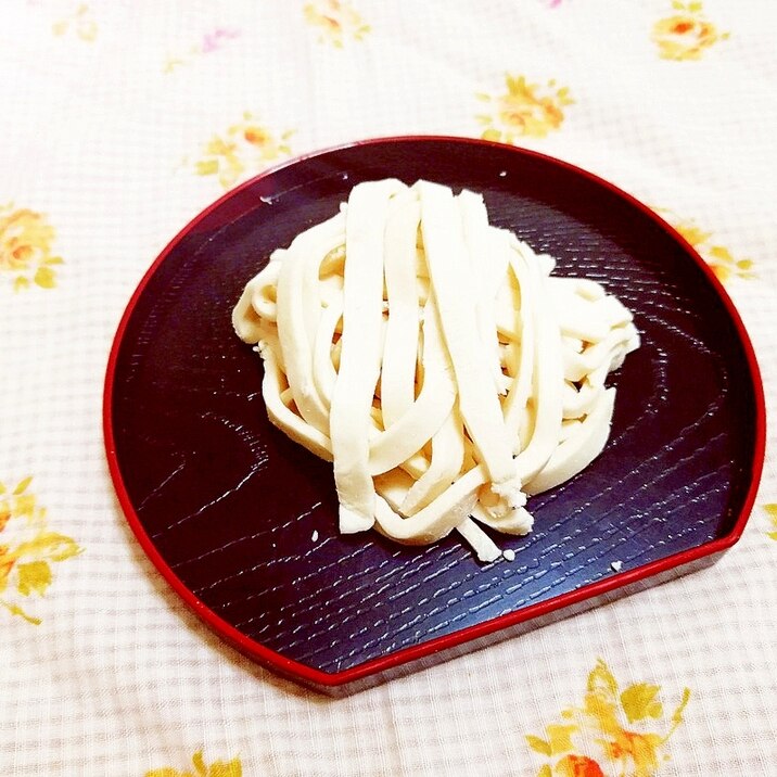 椎茸風味♪米粉の手作り麺